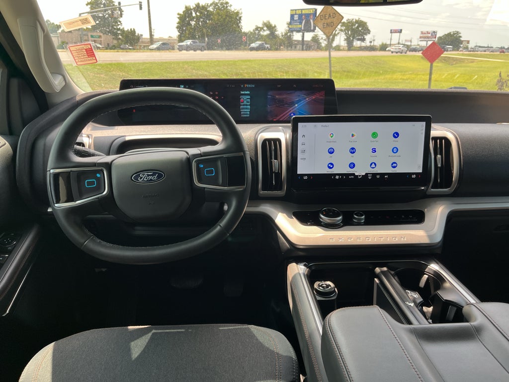 2025 Ford Expedition Active