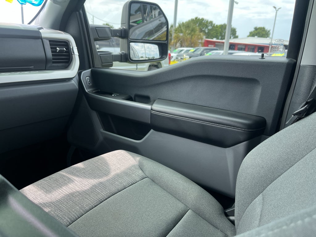 2025 Ford F-250 Super Duty XLT