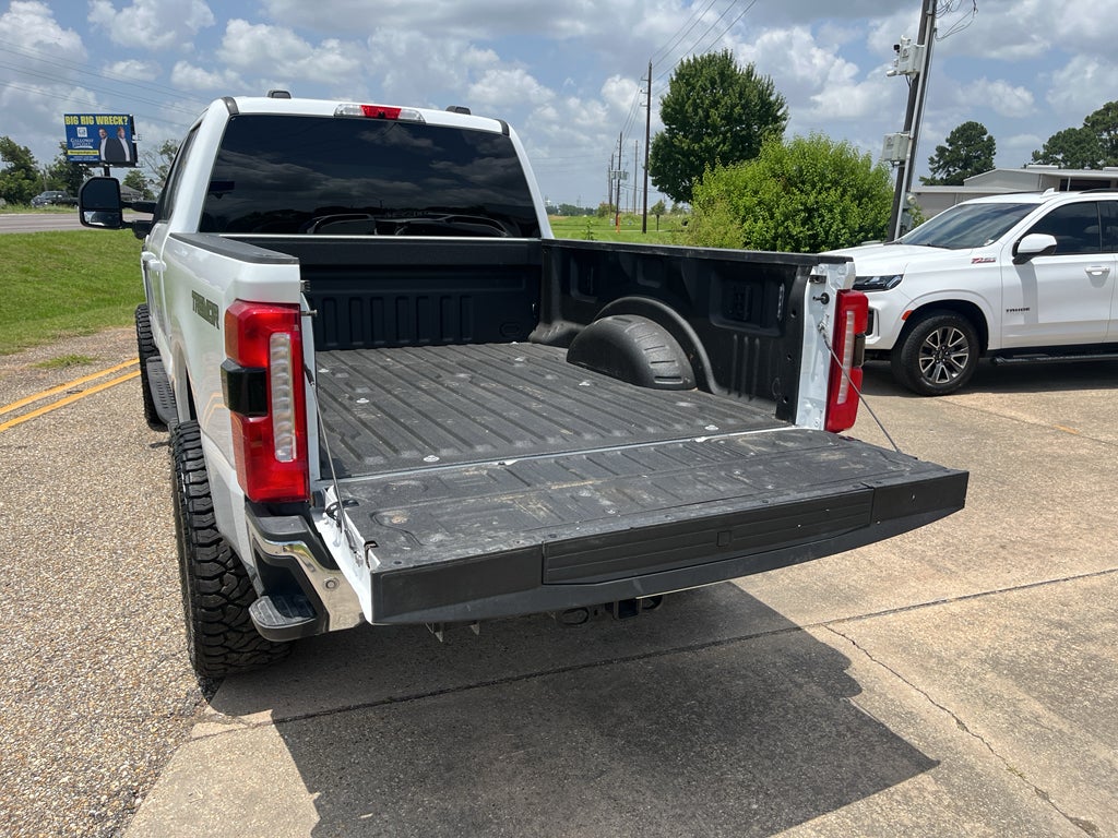 2025 Ford F-250 Super Duty LARIAT