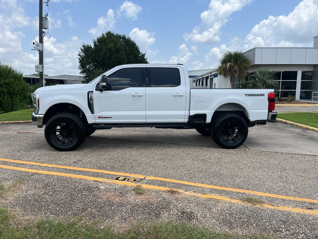2025 Ford F-250 Super Duty LARIAT