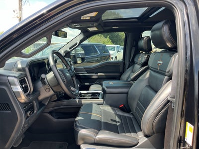 2024 Ford F-350 Super Duty Platinum