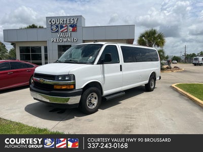 2025 Chevrolet Express 3500 LT