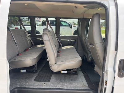 2025 Chevrolet Express 3500 LT