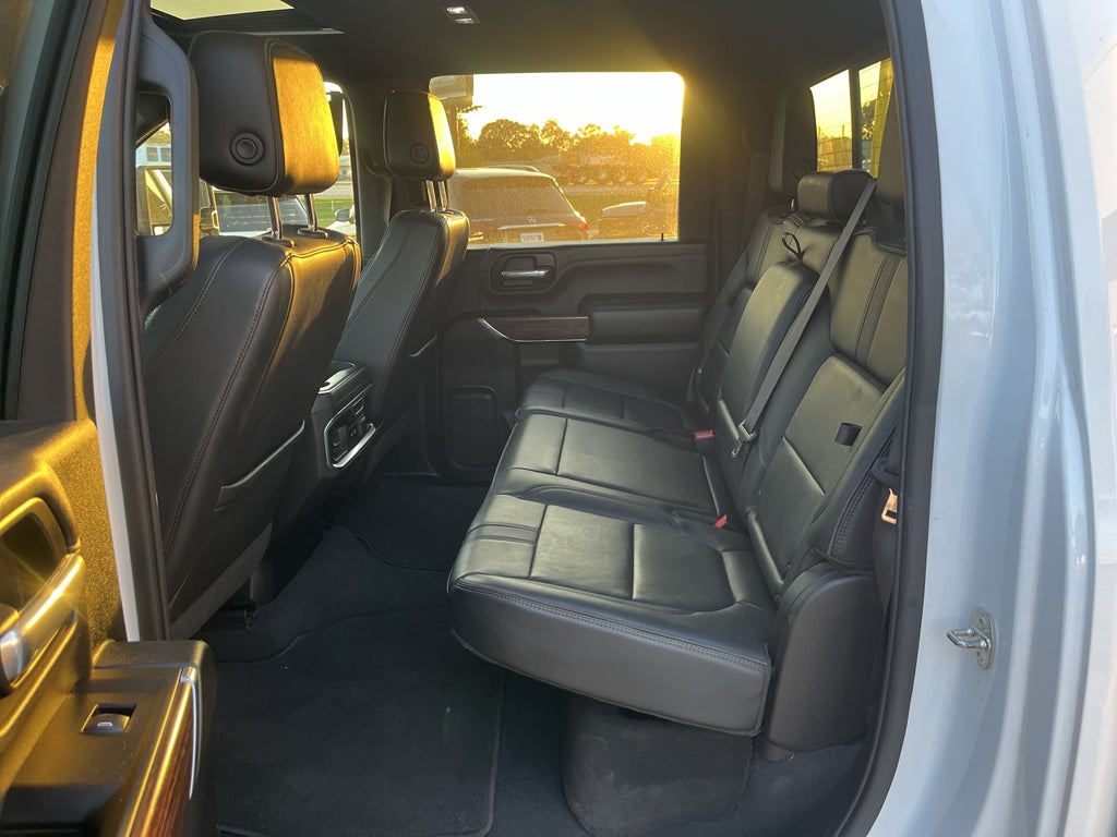 2022 Chevrolet Silverado High Country