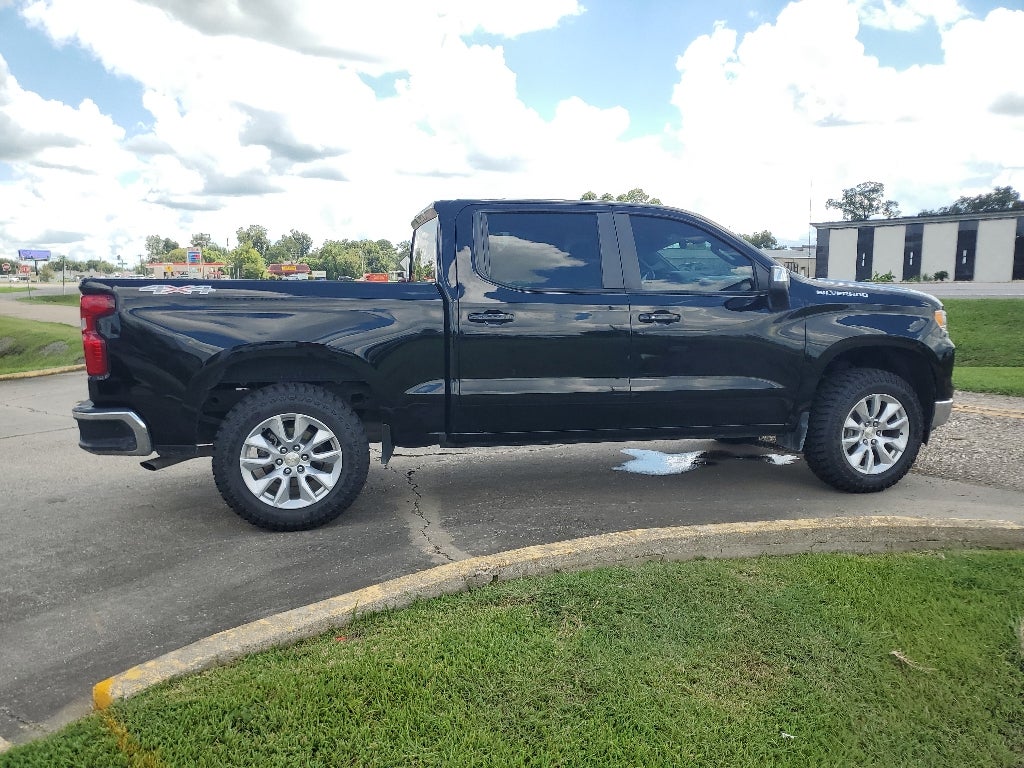 2025 Chevrolet Silverado 1500 LT