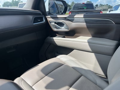 2023 GMC Yukon XL 1500 SLT