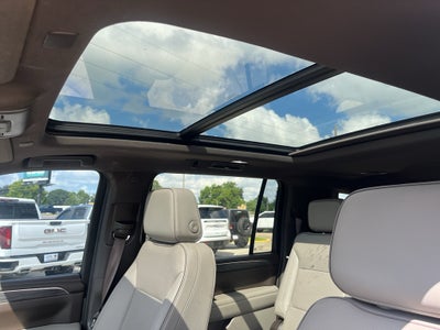 2023 GMC Yukon XL 1500 SLT