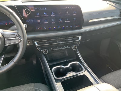 2025 Chevrolet Traverse FWD LT