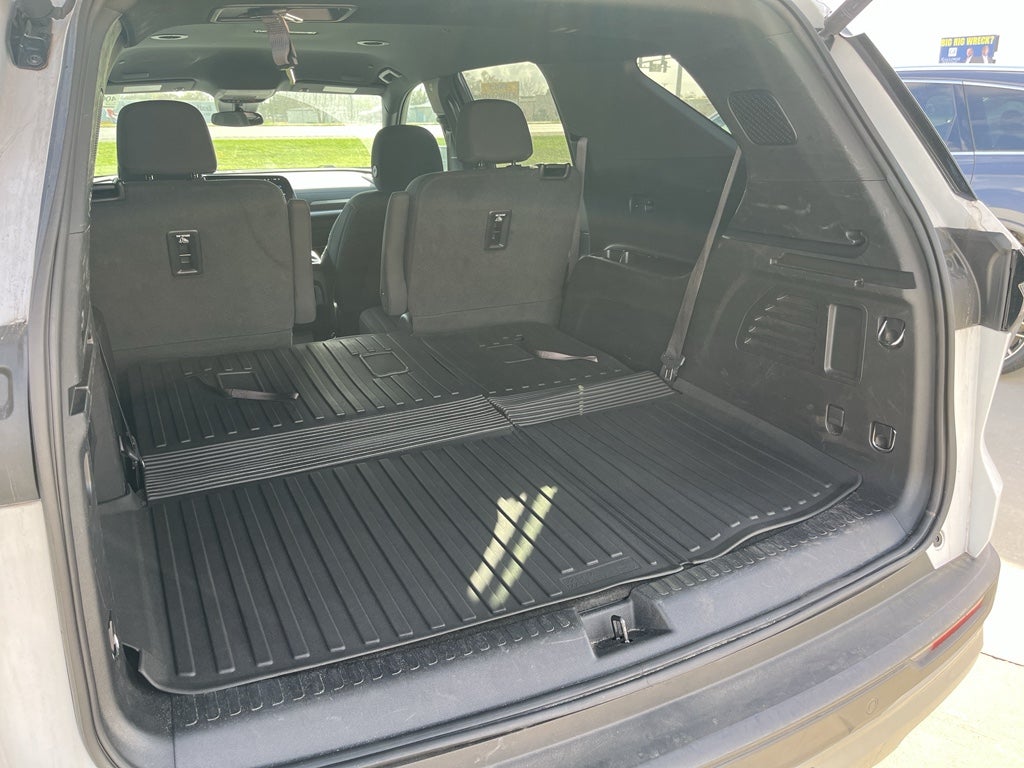 2025 Chevrolet Traverse FWD LT