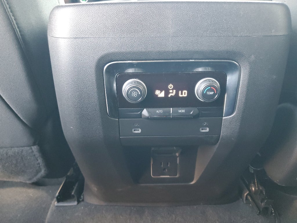 2022 Chevrolet Tahoe LS