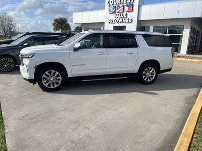 2023 Chevrolet Suburban Premier