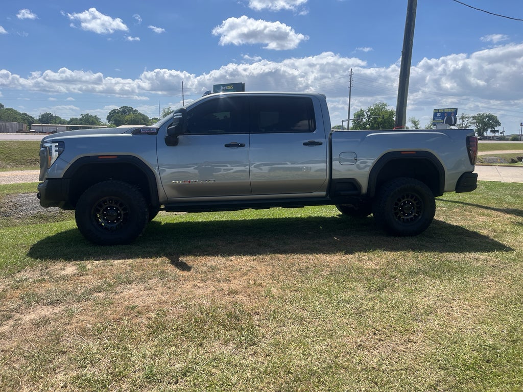 2024 GMC Sierra 2500 AT4X