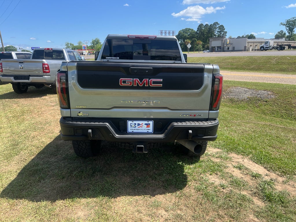 2024 GMC Sierra 2500 AT4X