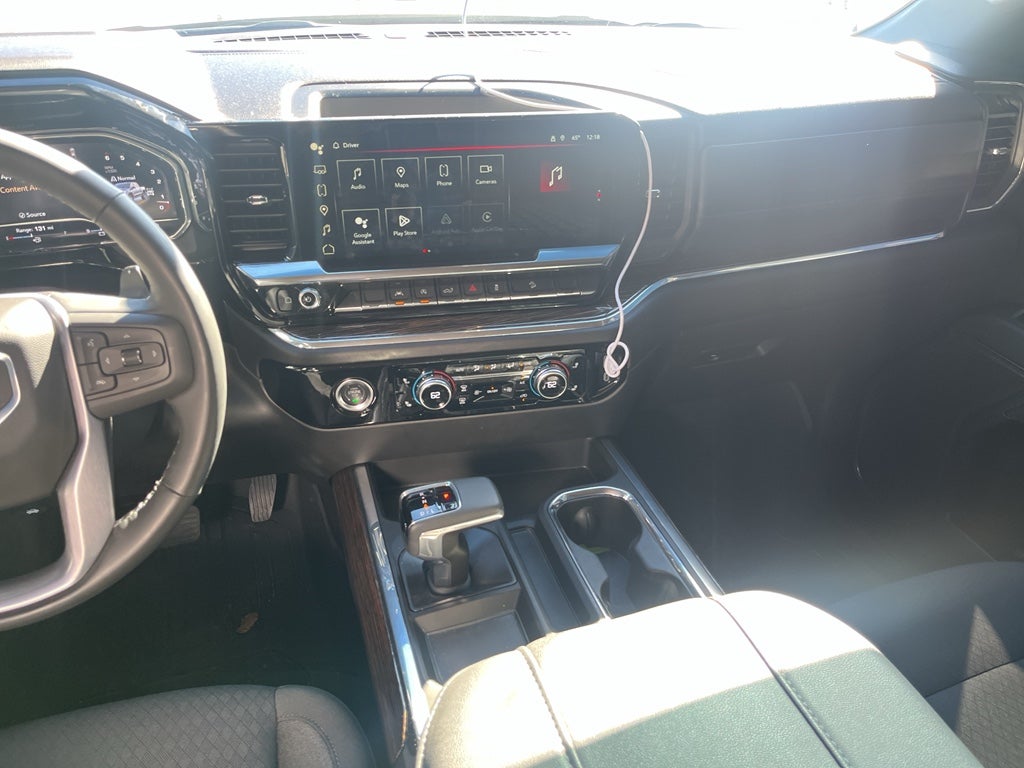 2024 GMC Sierra Elevation