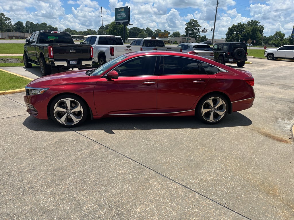 2018 Honda Accord Touring 1.5T