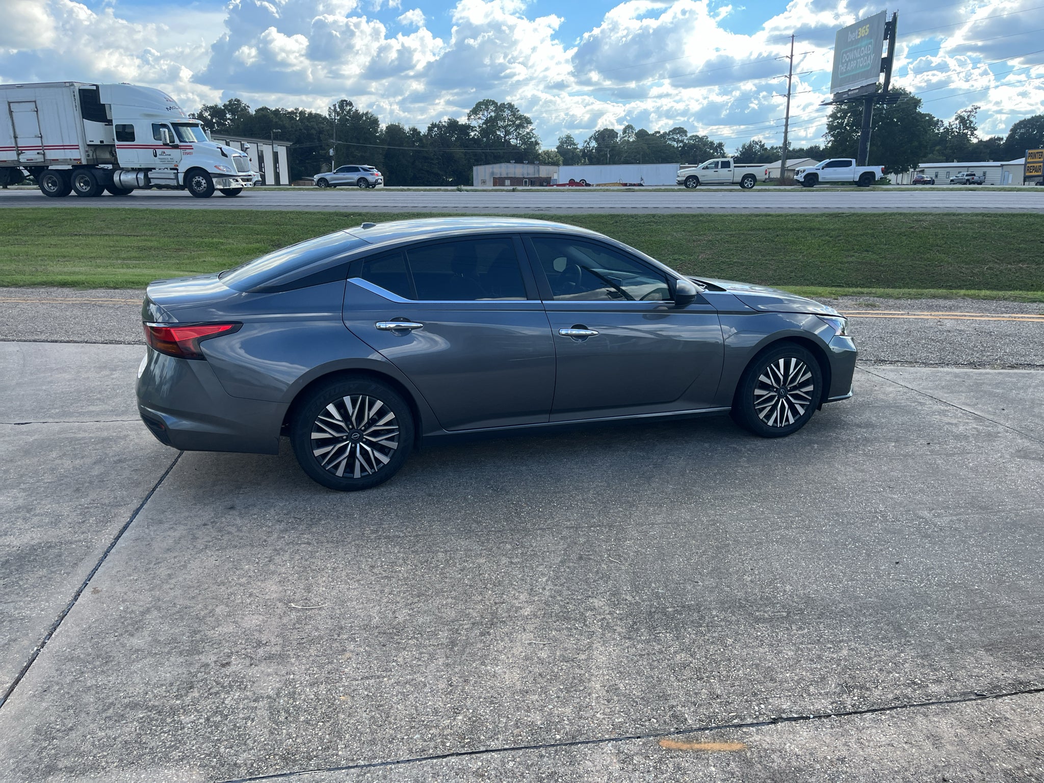 2025 Nissan Altima SV