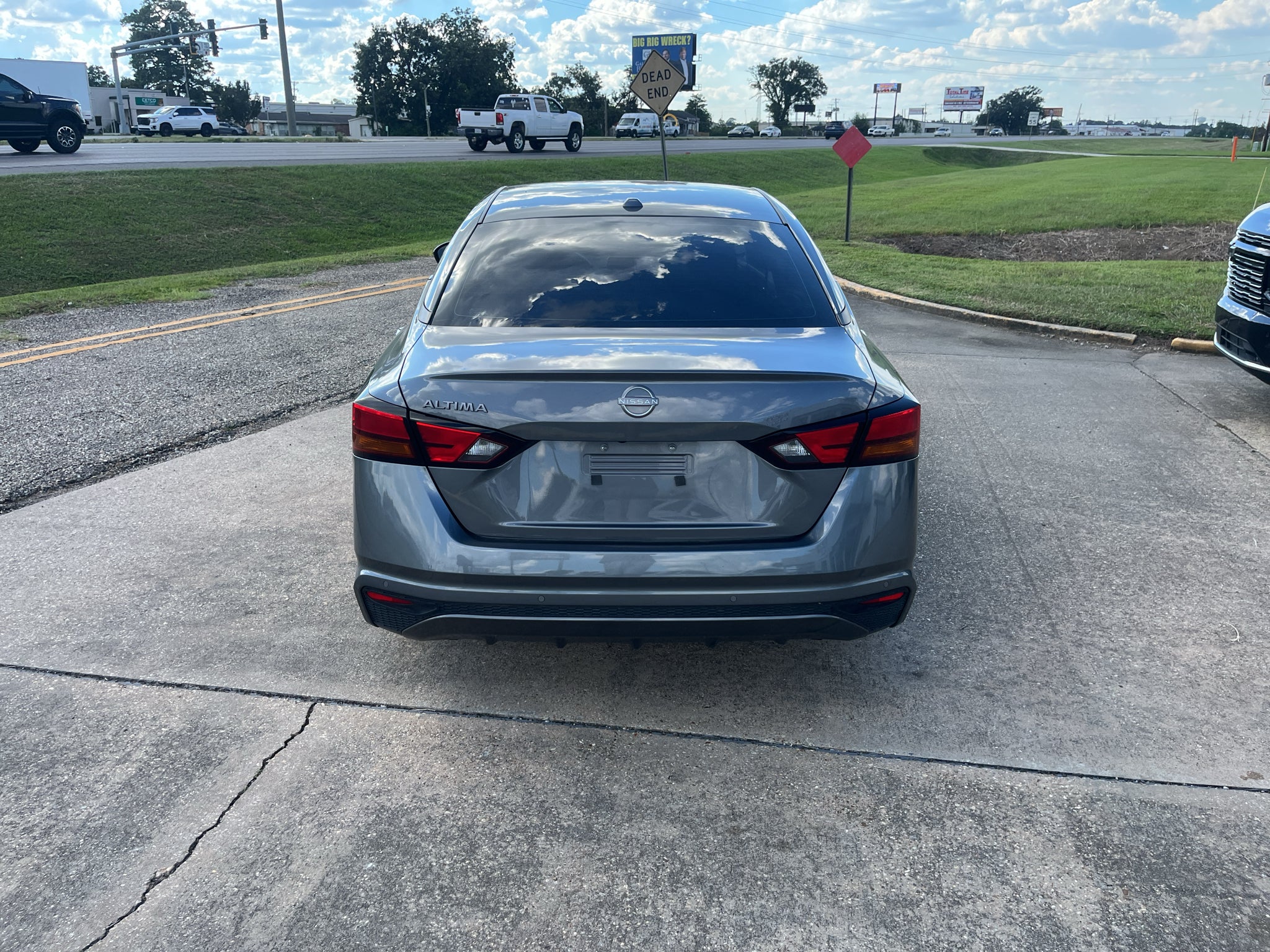 2025 Nissan Altima SV