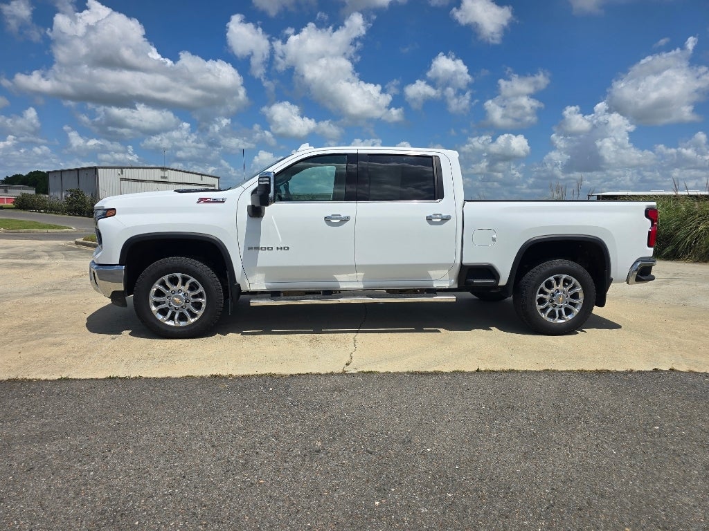 2025 Chevrolet Silverado LTZ