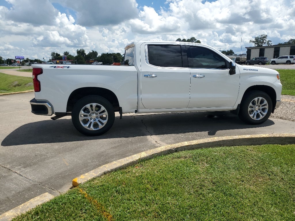 2025 Chevrolet Silverado 1500 LTZ