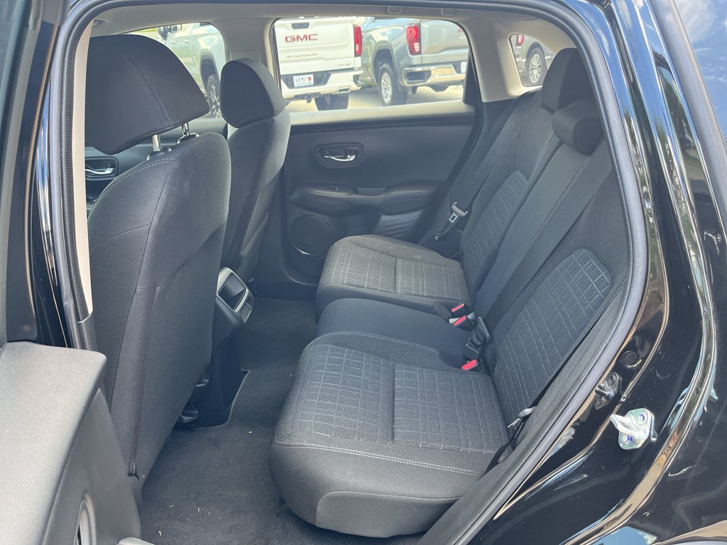 2025 Honda HR-V LX - Photo 12