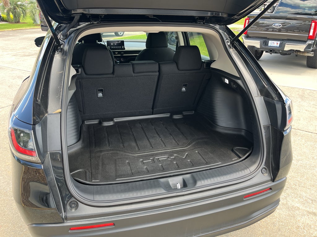 2025 Honda HR-V LX - Photo 13
