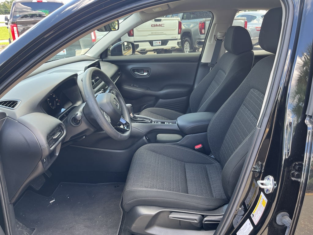 2025 Honda HR-V LX - Photo 7