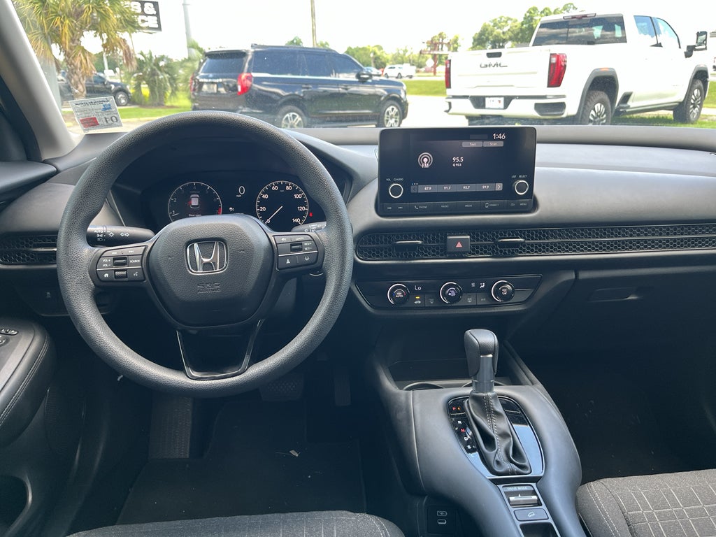 2025 Honda HR-V LX - Photo 9