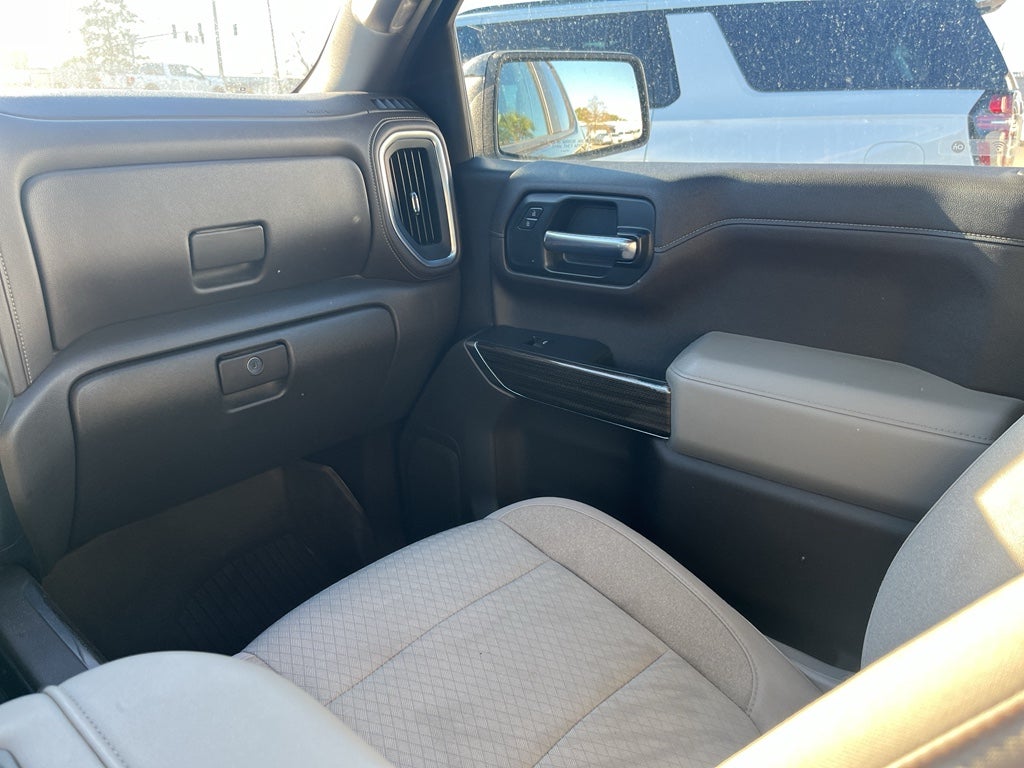 2021 Chevrolet Silverado RST