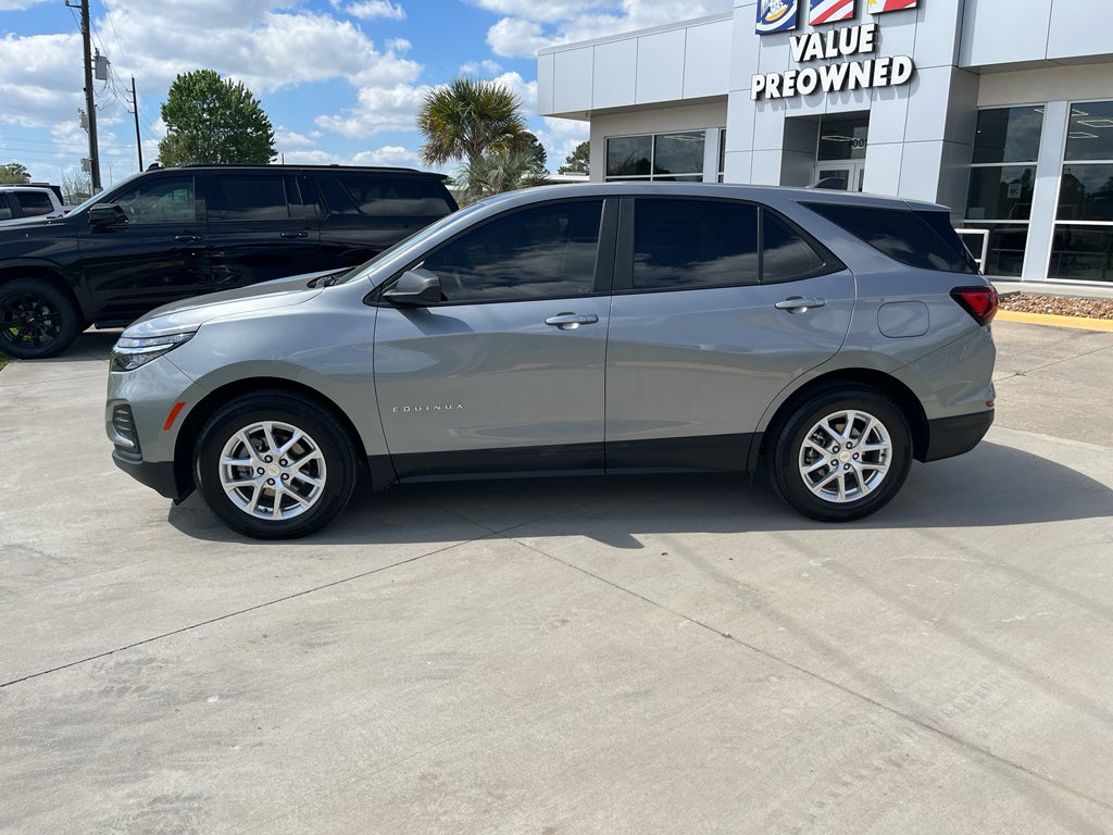 2023 Chevrolet Equinox LS