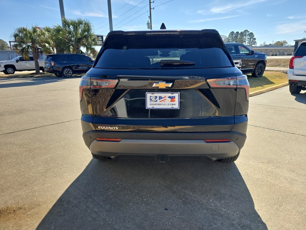 2025 Chevrolet Equinox FWD LT