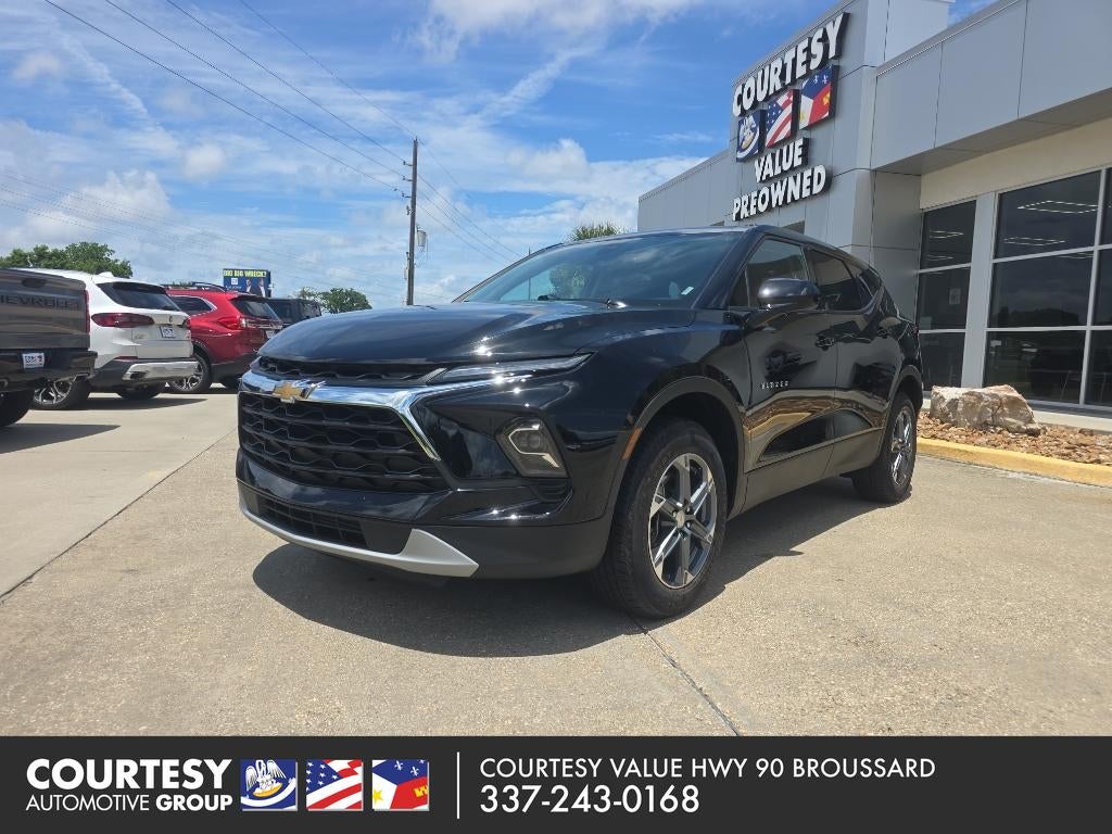 2025 Chevrolet Blazer 2.0T 2LT FWD's photo