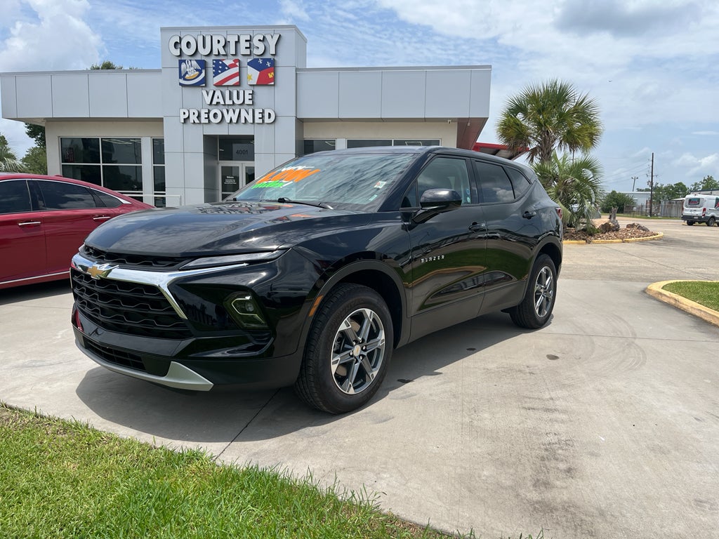 2025 Chevrolet Blazer LT