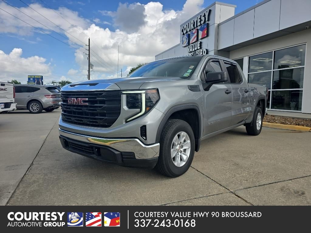 2023 GMC Sierra 4WD Crew Cab Short Box Pro's photo