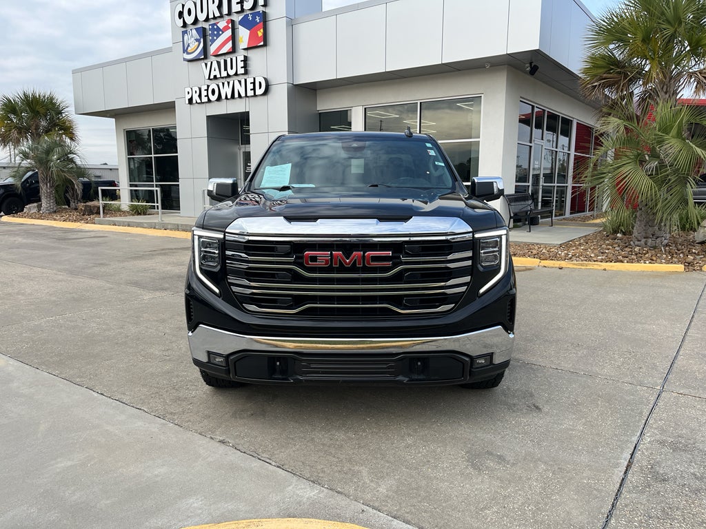 2023 GMC Sierra SLT