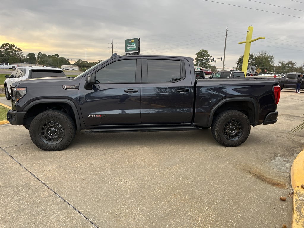 2023 GMC Sierra AT4X