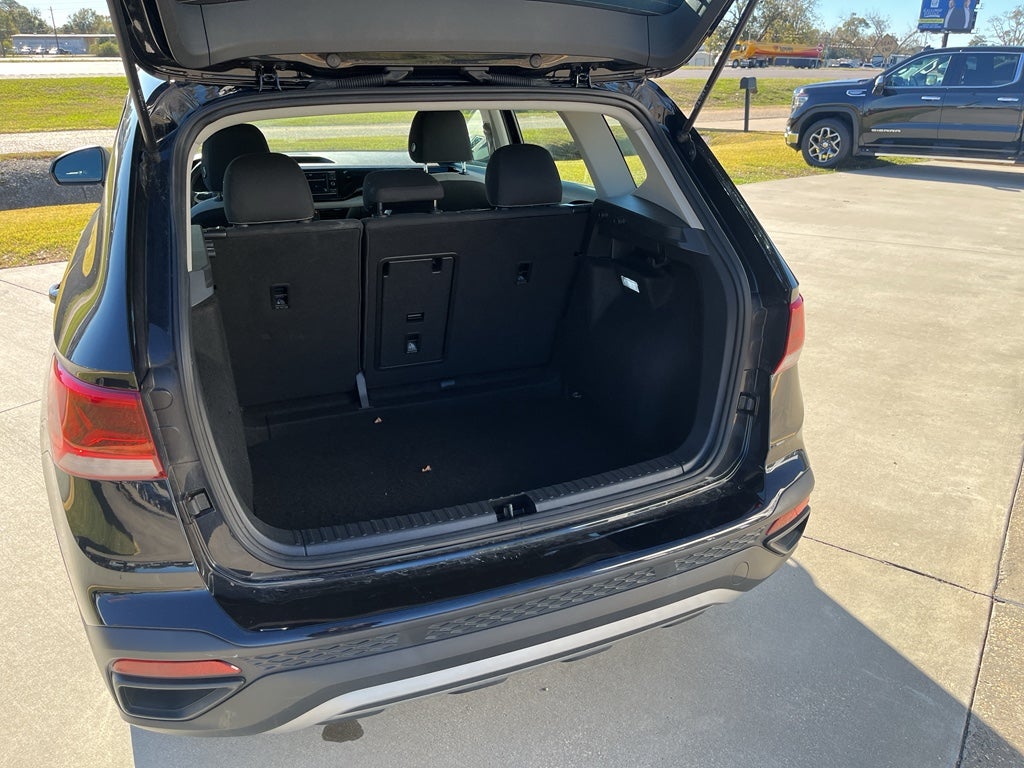 2024 Volkswagen Taos S