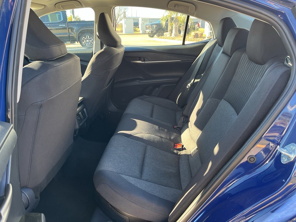 2025 Toyota Camry Hybrid LE