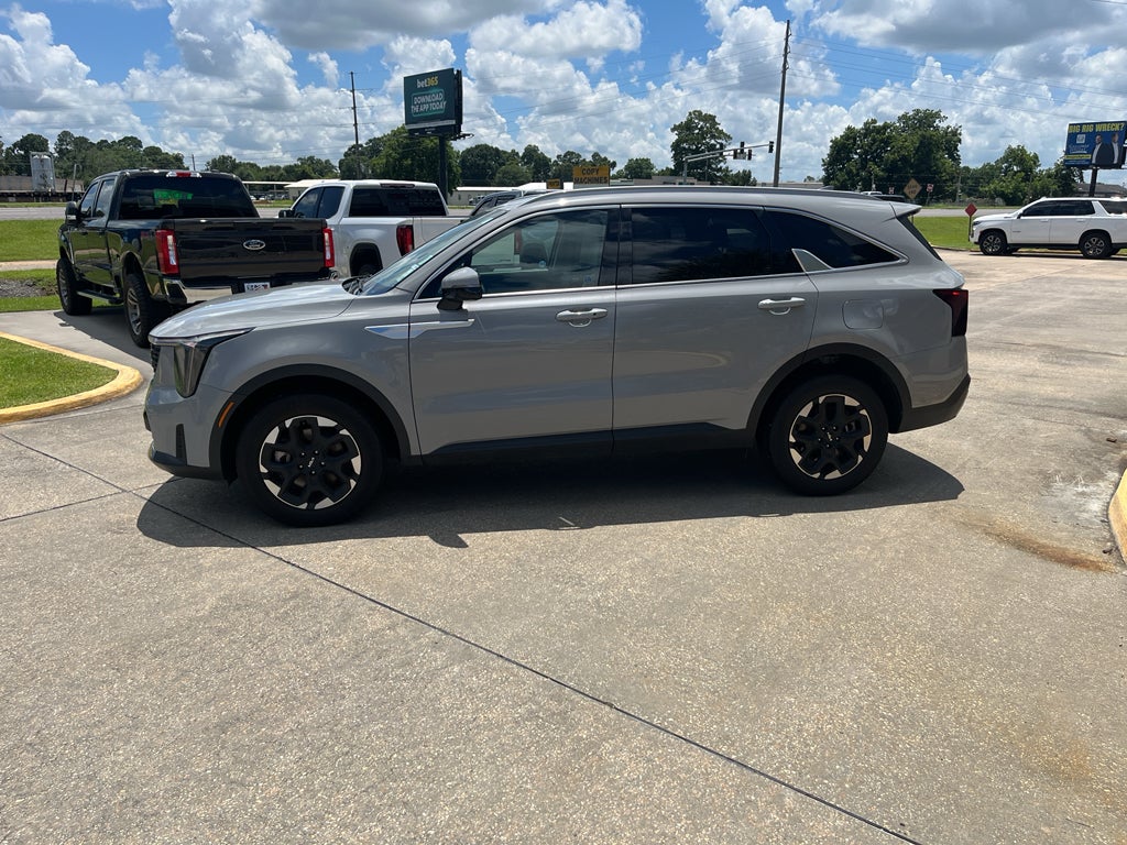 2024 Kia Sorento S