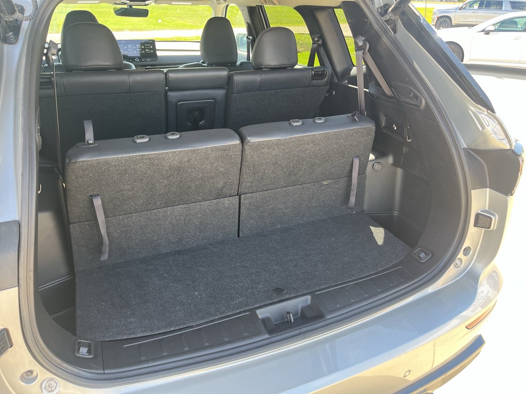 2025 Mitsubishi Outlander Base