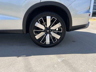 2025 Mitsubishi Outlander Base