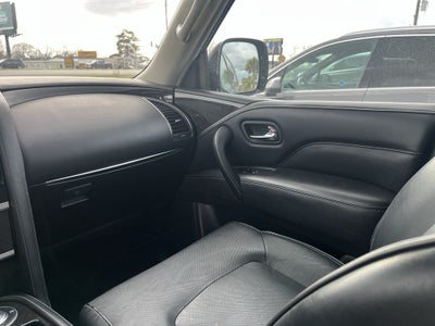 2024 INFINITI QX80 LUXE