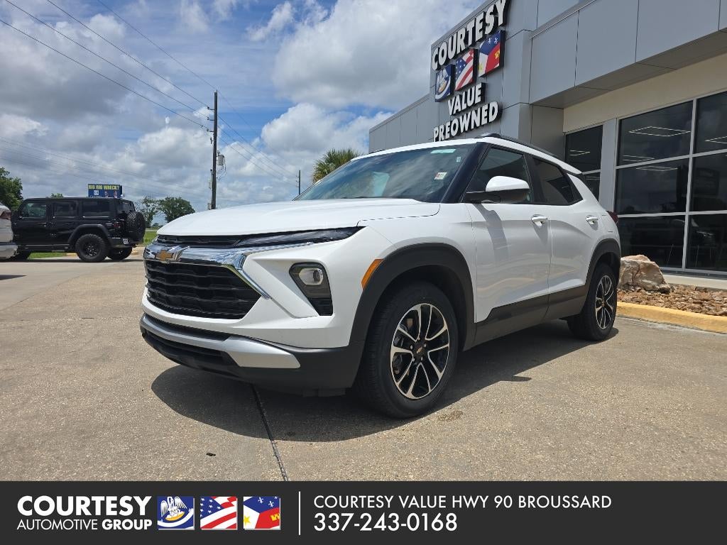 2025 Chevrolet Trailblazer LT's photo