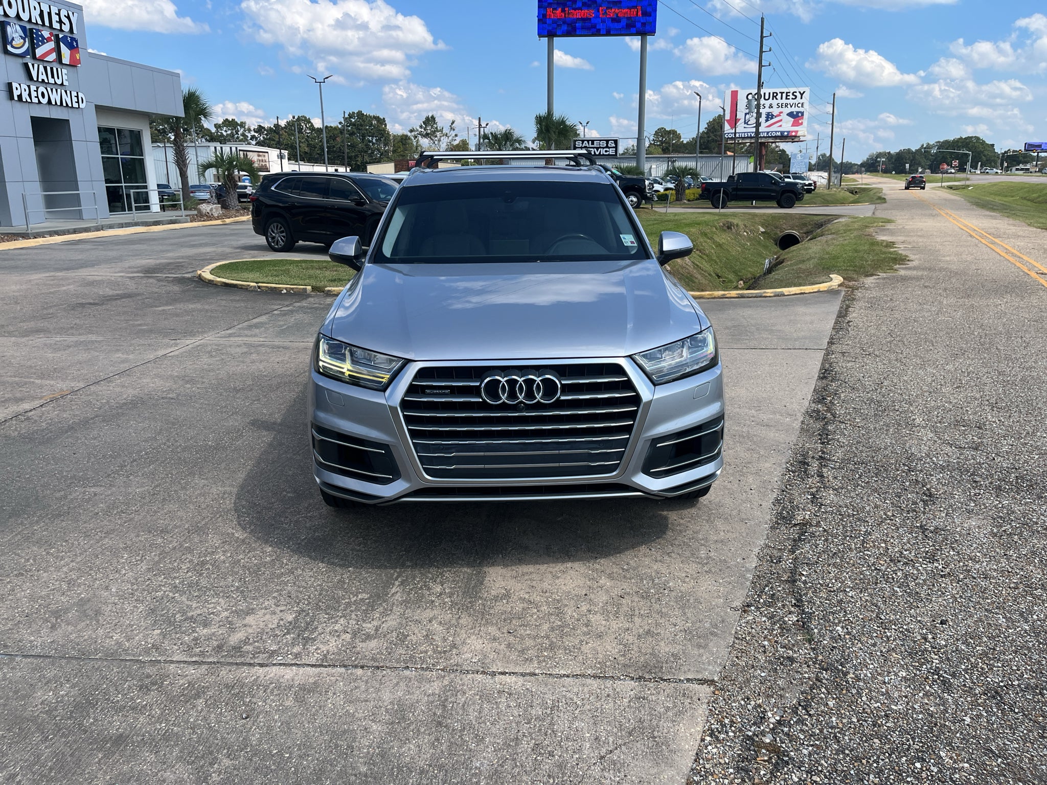2019 Audi Q7 Premium Plus