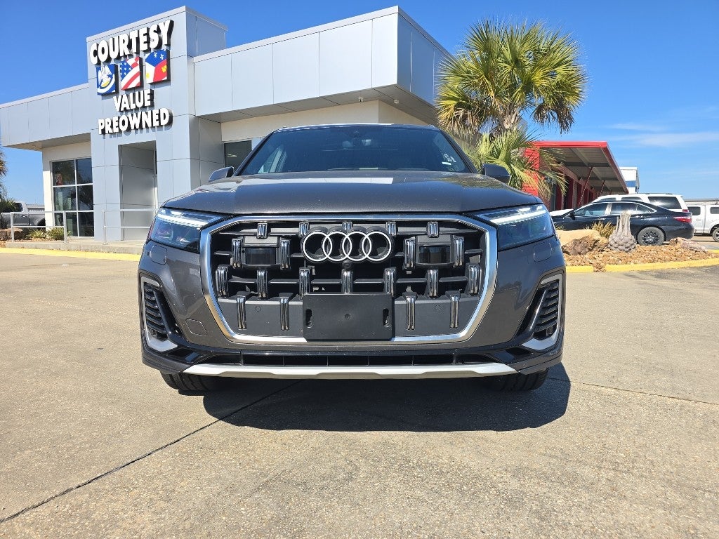 2025 Audi Q7 Premium Plus